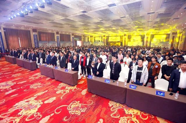 一个华中区销量18万+,很多主机厂自愧不如,吉利让人服气