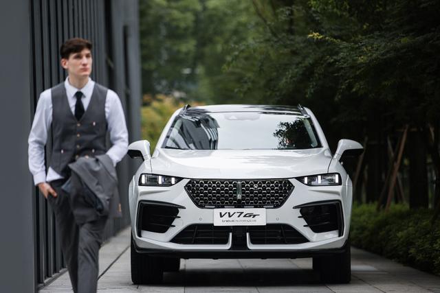 世界顶级个性定制品牌巴博斯,推中国品牌首款brabus,仅25.88万