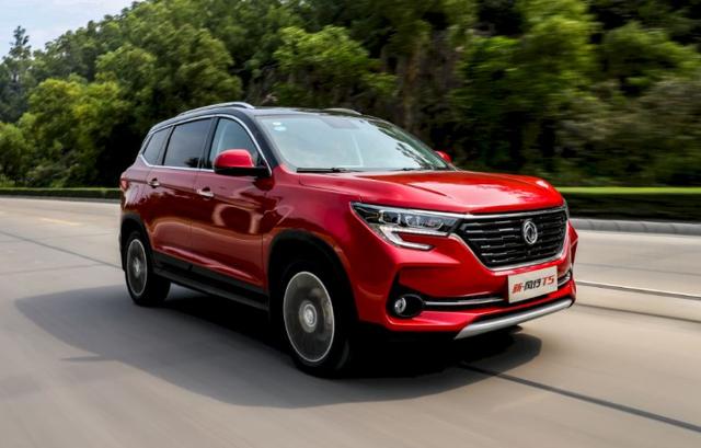 没买车的有福了,这款车凭实力斩获最佳智能紧凑型SUV,不到7万