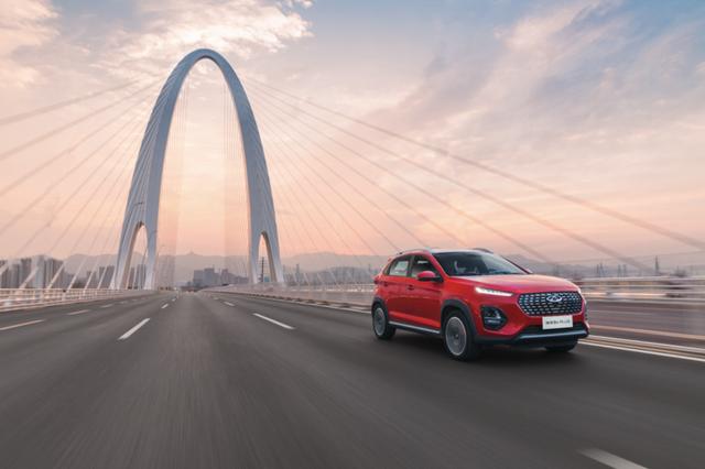 5万元级全系标配ESP"超精智新派SUV" 瑞虎3x PLUS正式下线