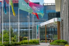 Ӽѡڸ±зģйȫ򻯼ͻΧ