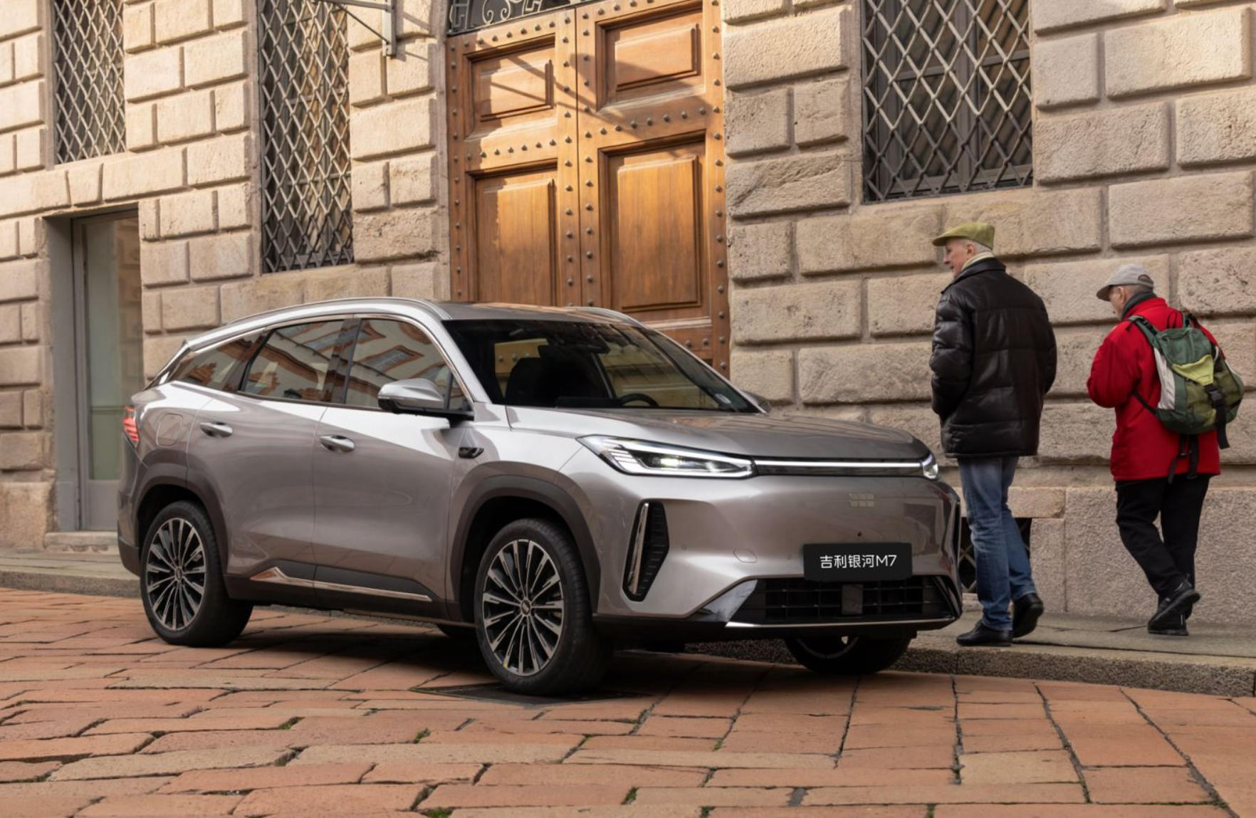 看完新出的吉利银河M7,感觉有些网红增程车,是在漫天要价